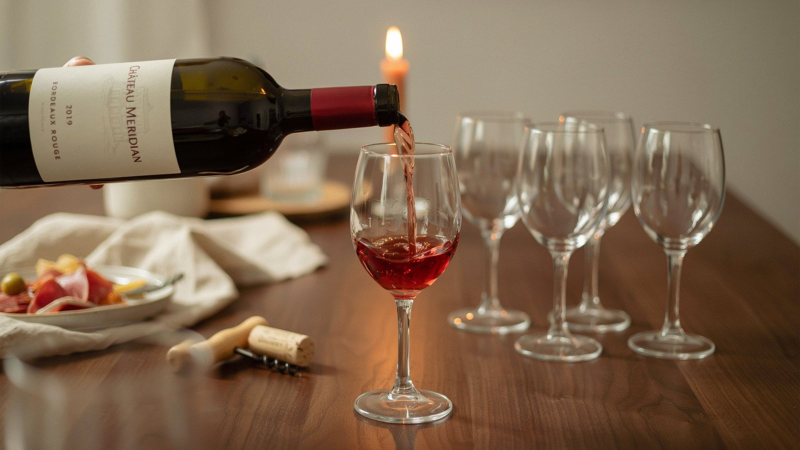 how many glasses of wine in a bottle